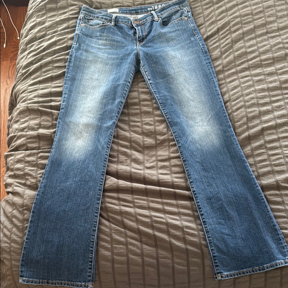 GAP Sexy Boot Jeans Medium Wash